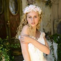 This young Ukrainian girl is so pretty!