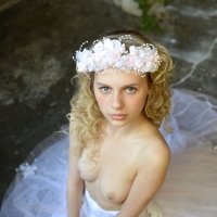 This young Ukrainian girl is so pretty! This young Ukrainian girl is so pretty!