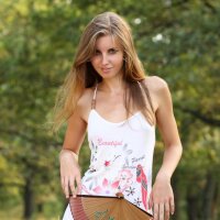 Slender Goddess Hellan