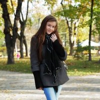 Busty teen girl nude Emily Bloom