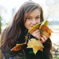 Busty teen girl nude Emily Bloom