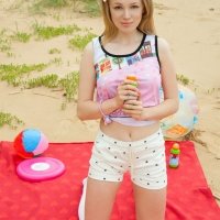 SUPER cute and sweet girl nudes at the beach