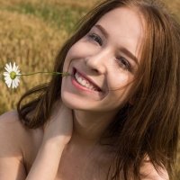 Happy and smiling nudist girl Nata