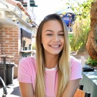Sweet face smile Naomi Swann